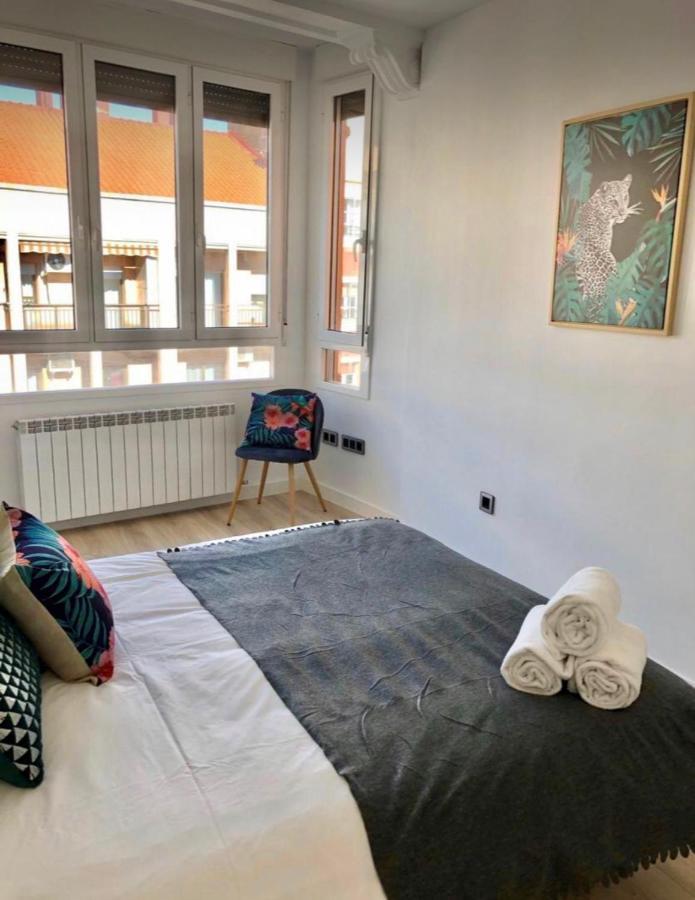Apartamento Vive Zaragoza II エクステリア 写真